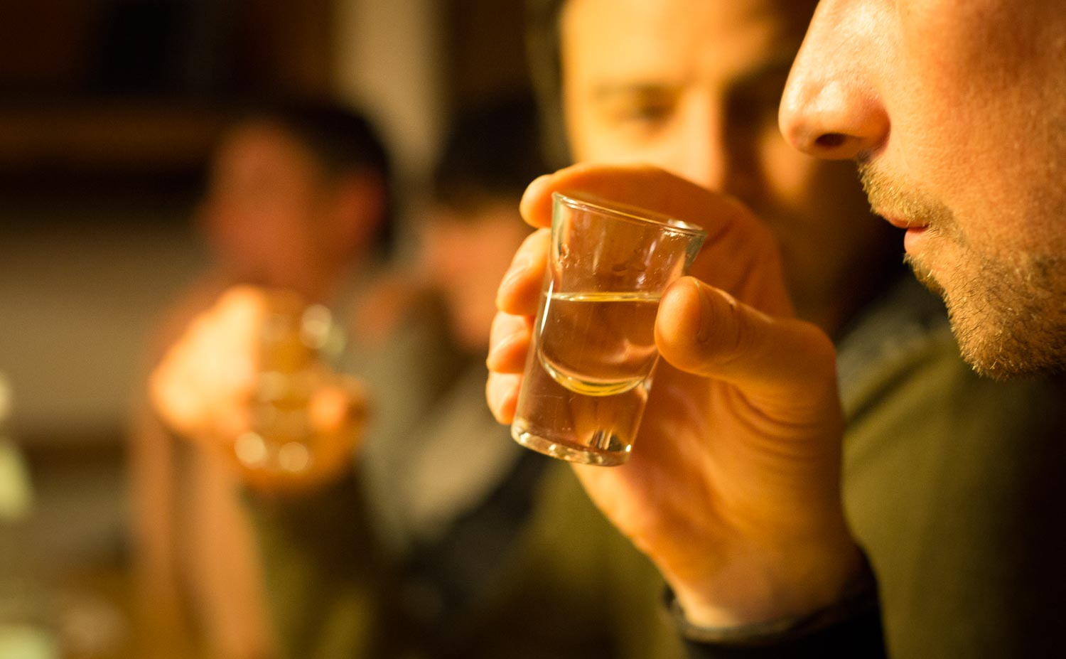 schnaps, riechen, probieren, kosten, genuss, röck, villanders