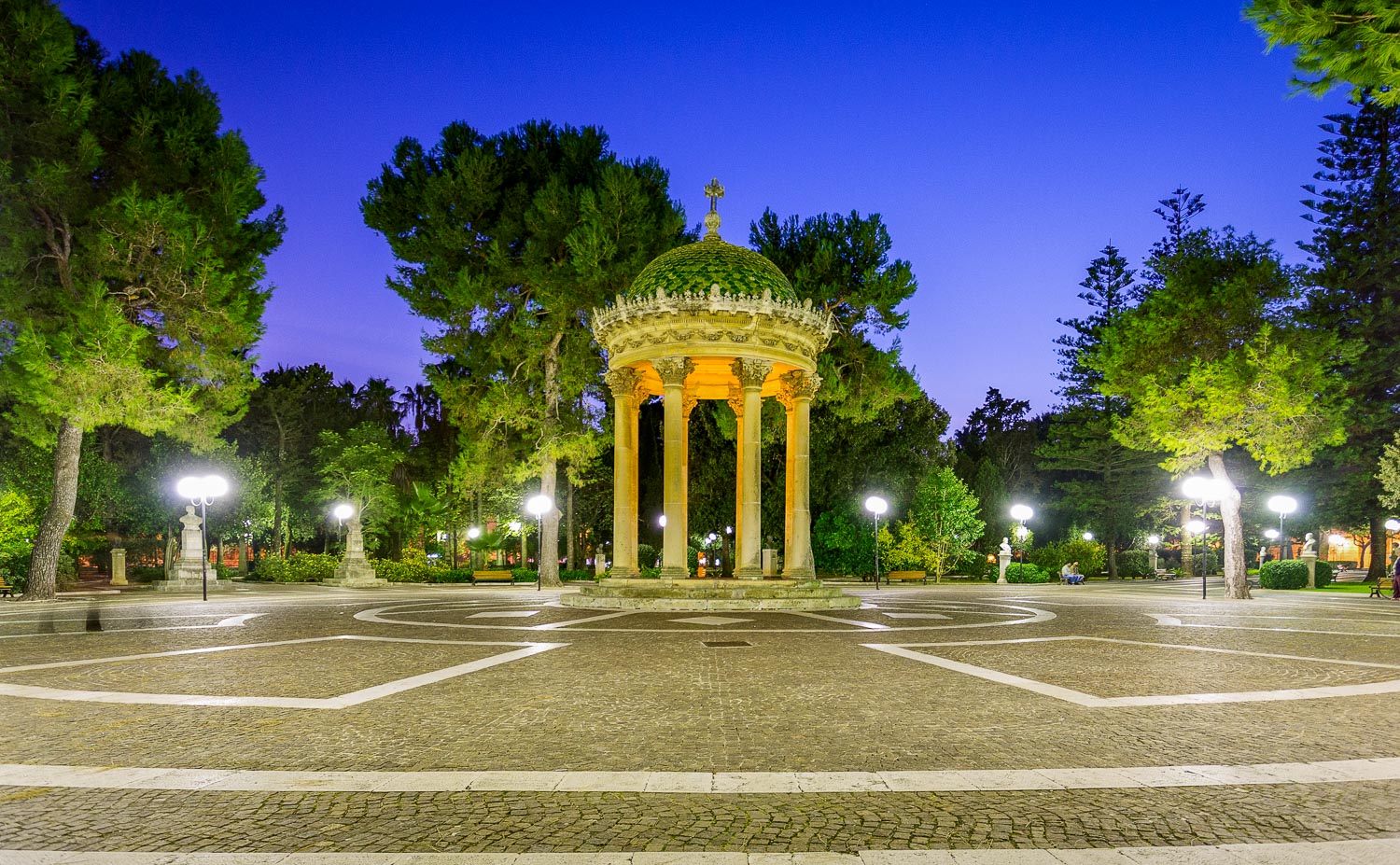 lecce, monument, park, nacht, apulien